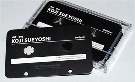 カセットテープ型の名刺